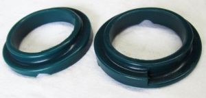 Rear lower spring pad - 2002